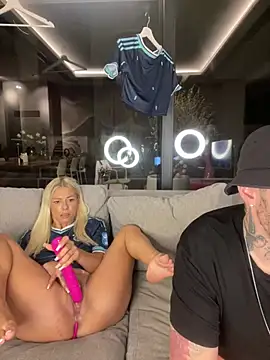 SexOnMyLvL – webcam-show