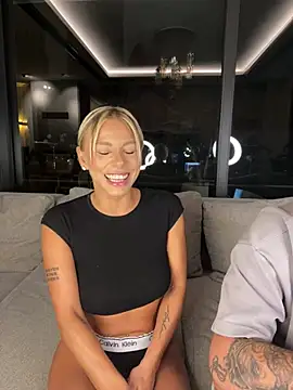 SexOnMyLvL's Webcam Show