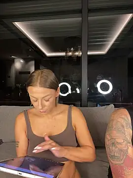 SexOnMyLvL Webcam Show