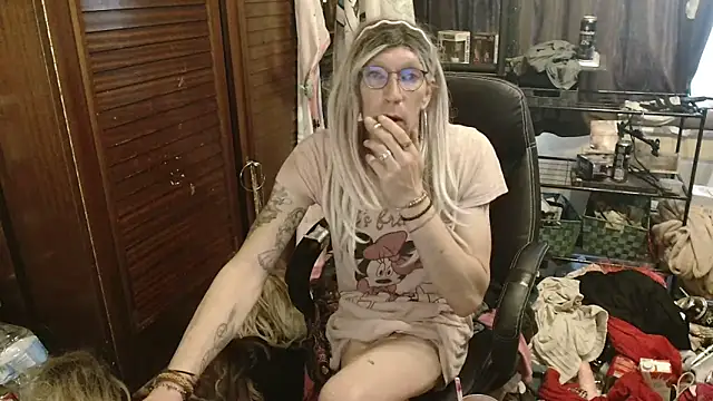 Ombeline1 webkamerás műsora