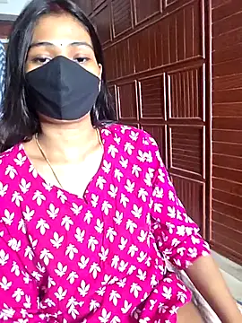 Priya_04n Webbikameraesitys