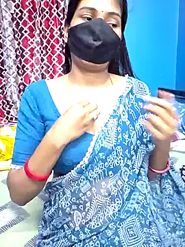 Show modela Priya_04 na web-kameri