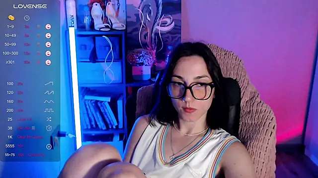 Chatroom XXX en direct de JaneRoger