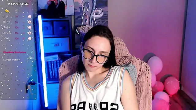 JaneRoger's Live XXX Chat