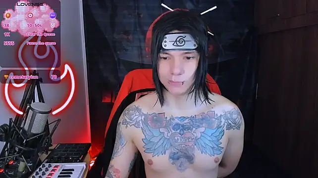 Adam_Rocketn Webbikameraesitys
