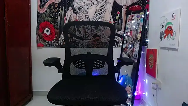 isabeautyx19's Live Chat Room