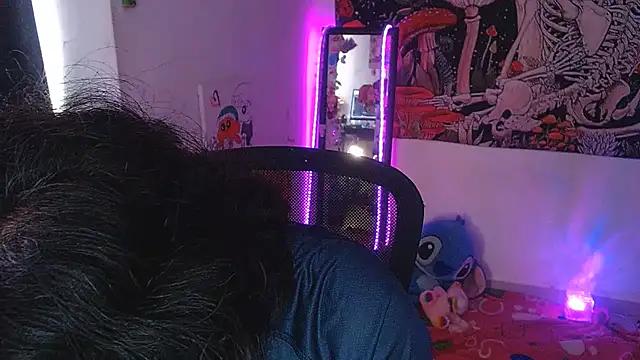 isabeautyx19 Adlı Modelin Canlı XXX Sohbeti