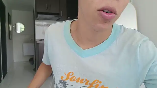 grey___27 Show Webcam