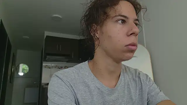 grey___27 Webcam Show