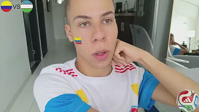 grey___27 webcam show