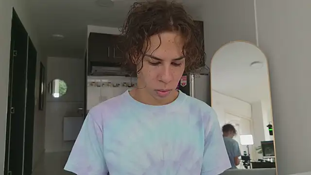 grey___27 Webcam Show