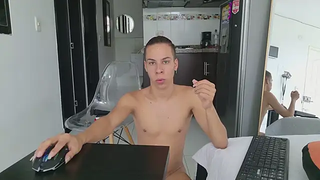 grey___27 Webcam show
