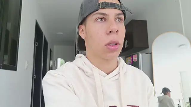 grey___27's Webcam Show