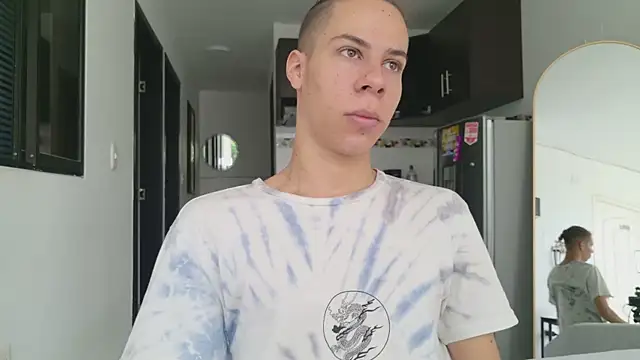 grey___27 Webcam show