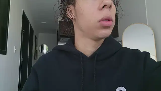 grey___27 Webcam show