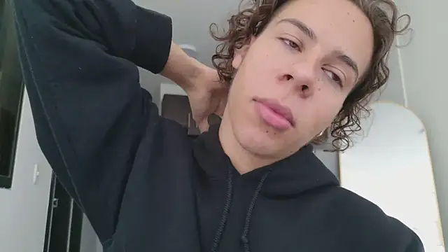 grey___27 Webcamshow