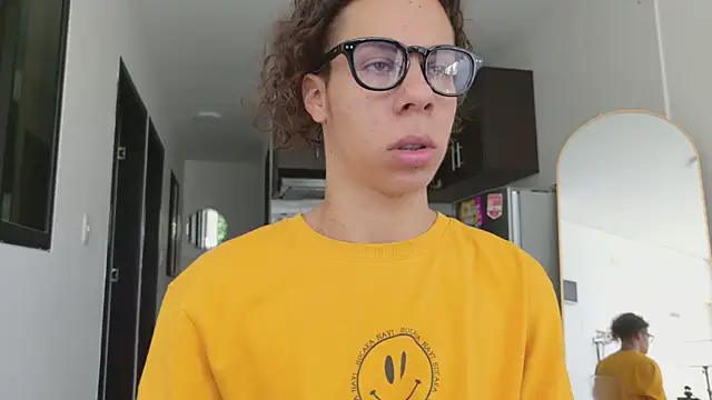 grey___27 webcam show