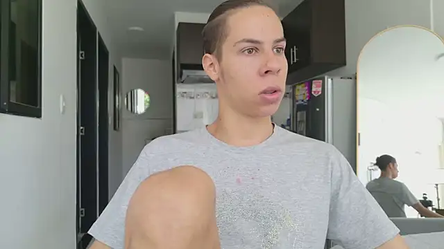 grey___27 Webcamshow