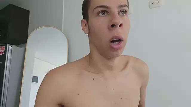 grey___27 Pertunjukan Webcam