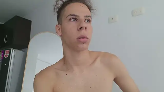 grey___27 – Kamerová šou