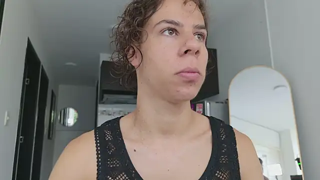 grey___27 Webcam show