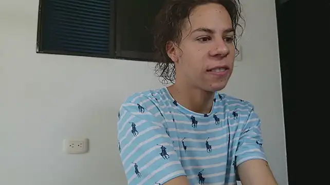 grey___27n Webbikameraesitys