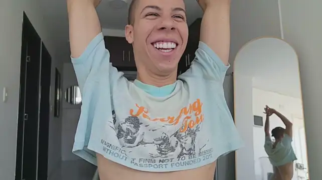 grey___27 Webcam show