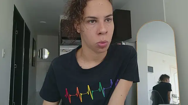 grey___27 Webcam Show