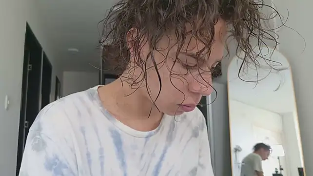 grey___27 Webcam Show