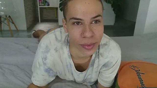 grey___27 webkamerás műsora