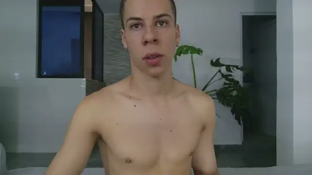 grey___27's Live XXX Chat