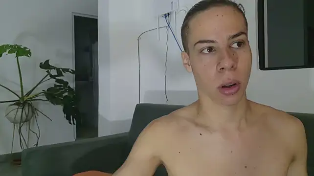 grey___27 网络视讯表演