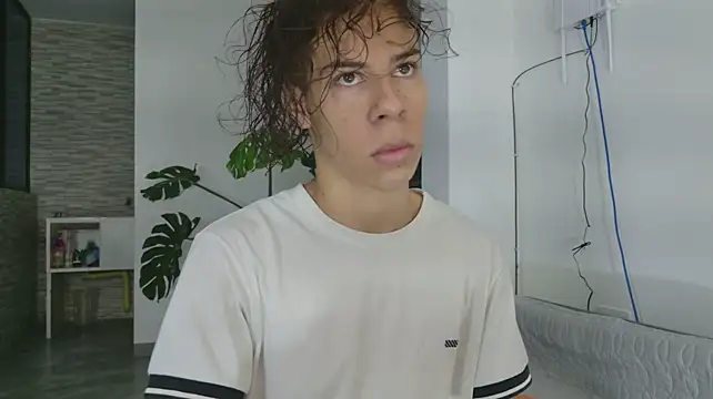 grey___27 网络视讯表演
