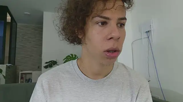 grey___27's Webcam Show