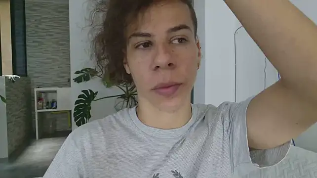 הופעת וובקאם של grey___27