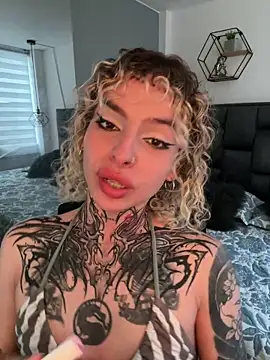 Bonnie_vega Pertunjukan Webcam
