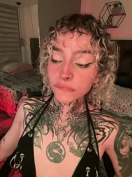 Bonnie_vega 在線直播表演
