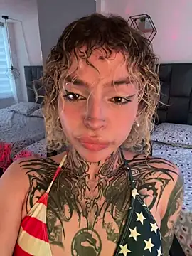 Bonnie_vega 在線直播表演