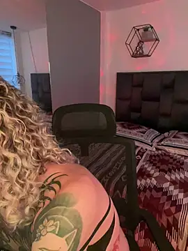 Bonnie_vega Show in webcam