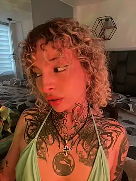 Bonnie_vega Show in webcam
