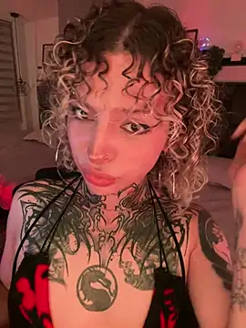 Show modela Bonnie_vega na web-kameri