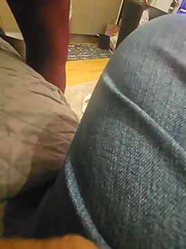 mia69x Show in webcam