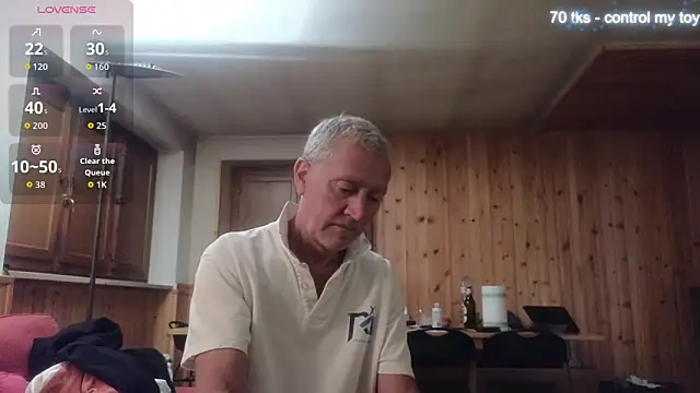 zip_0pen Chat XXX in diretta