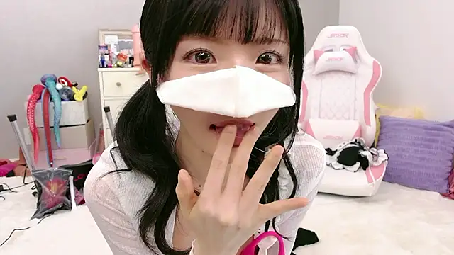 -minami- – Live XXX-chat