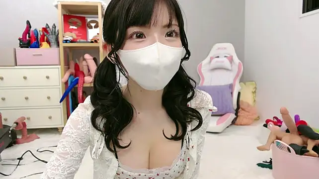 -minami- 网络视讯表演