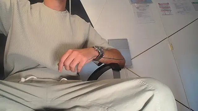 JamesMyerss Adlı Modelin Web Kamerası Şovu