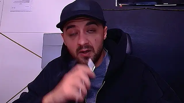 JamesMyerss Adlı Modelin Web Kamerası Şovu