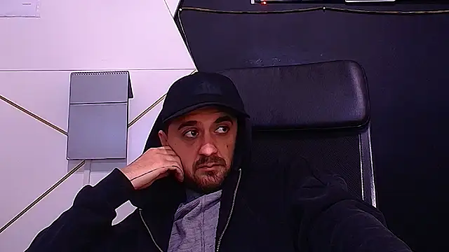 JamesMyerss Show in webcam