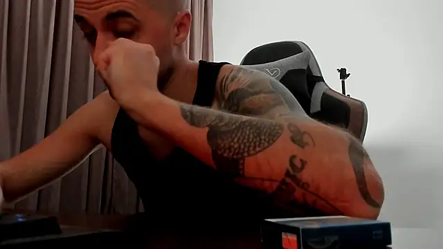 JamesMyerss' Webcam Show