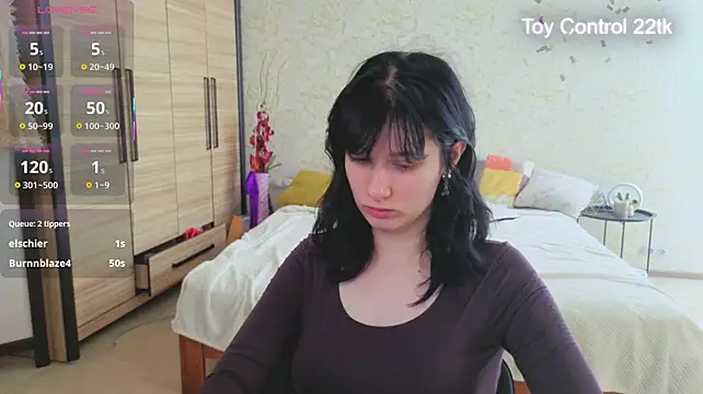 دردشة JulisSweet الجنسية المباشرة